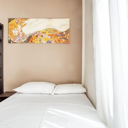 Joivy Mauri - Cosy Flats Near The Duomo Apartment Милано Екстериор снимка