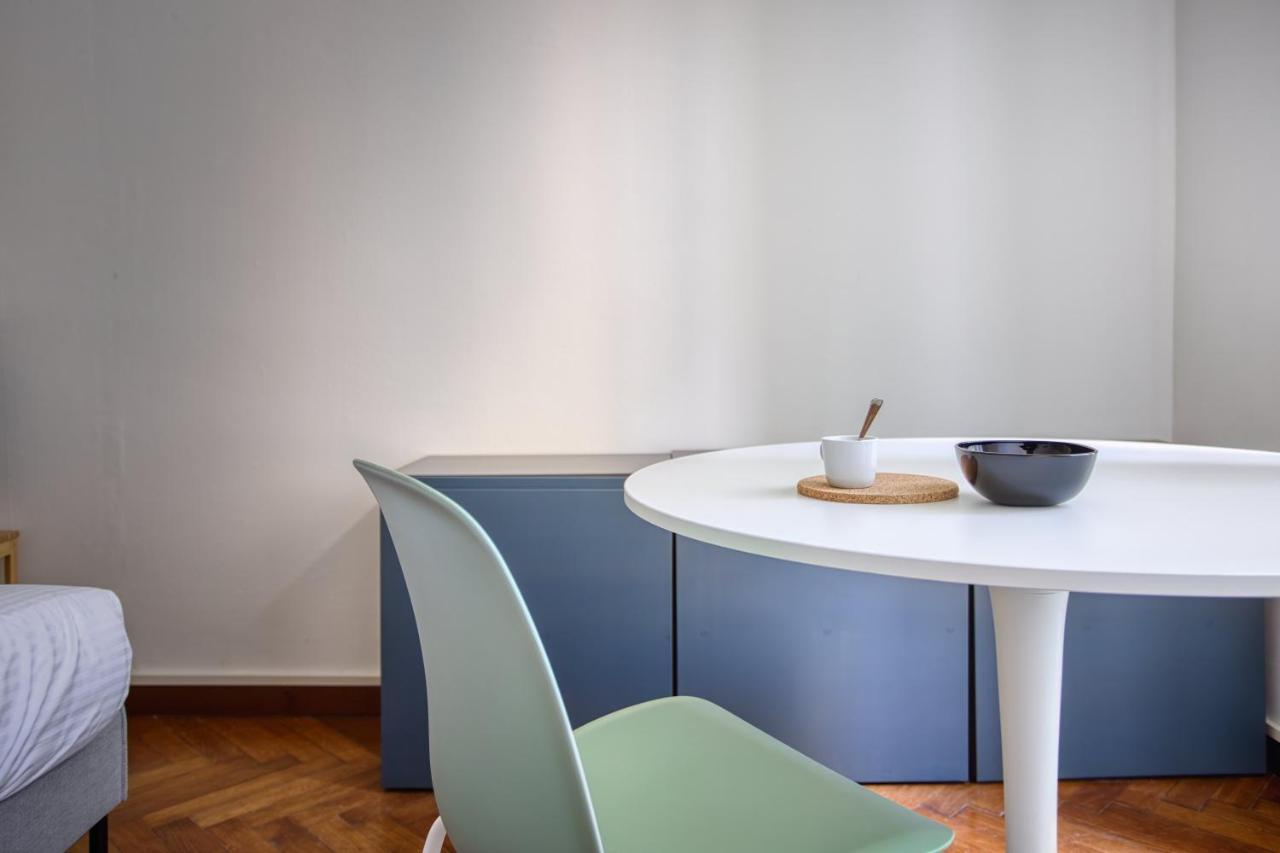 Joivy Mauri - Cosy Flats Near The Duomo Apartment Милано Екстериор снимка